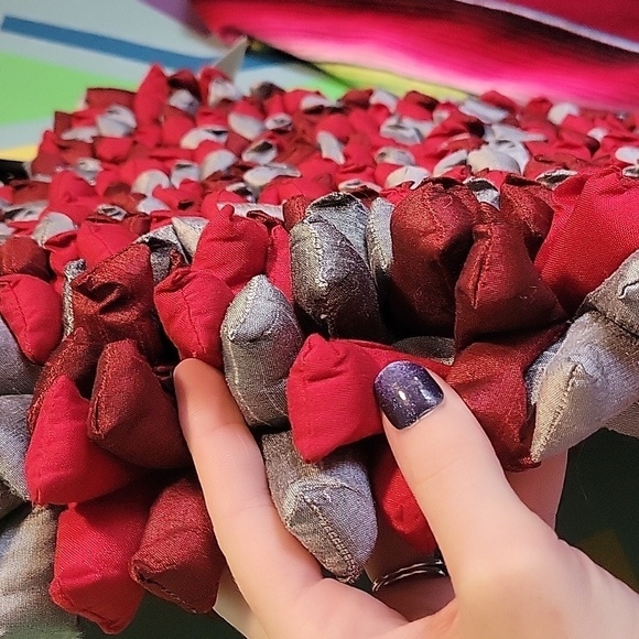 Nwt Home Texco Unique Red and Gray Textured Pillow Cover 18" × 18" - Picture 5 of 12